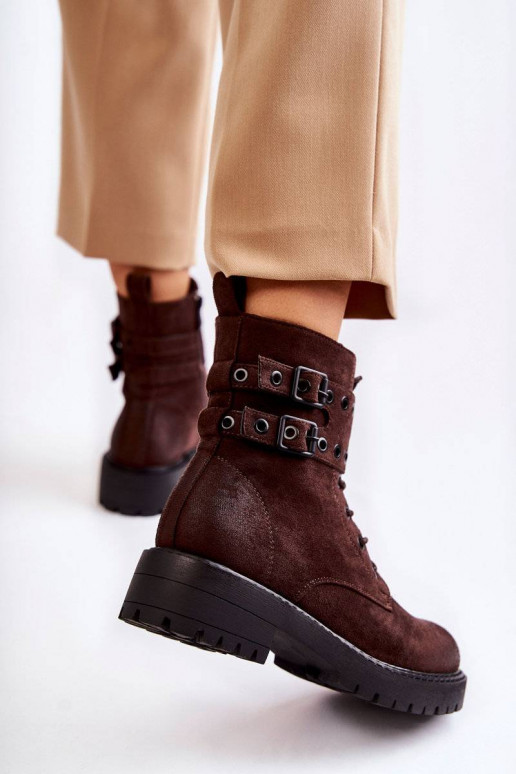 Stivali in camoscio colore marrone...