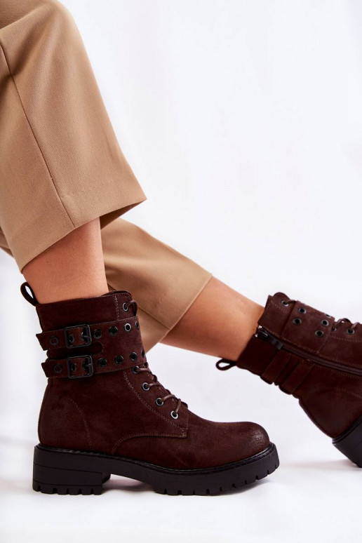 Stivali in camoscio colore marrone...