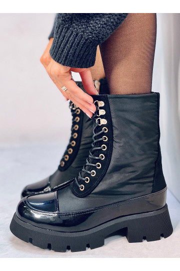 Stivali con lacci in colore...