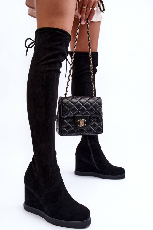 stivali in pelle scamosciata colore...