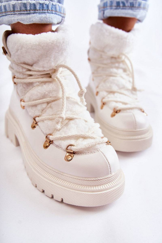 Stivali riscaldati in colore bianco... Stivali riscaldati in colore bianco...