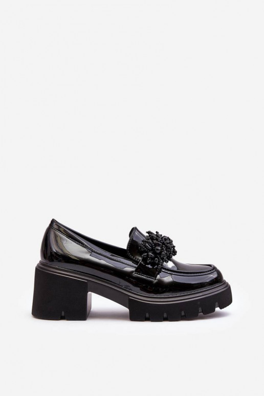 Scarpe da donna in vernice con... Scarpe da donna in vernice con...