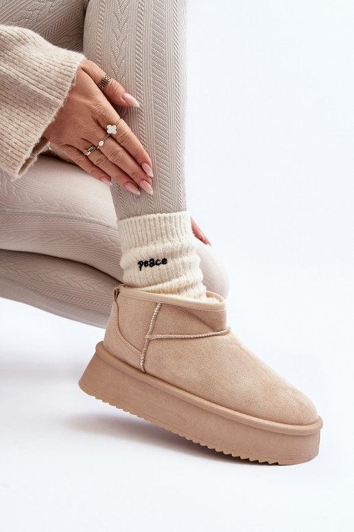 Doposci con suola massiccia beige... Doposci con suola massiccia beige...