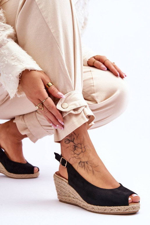 Sandali con plateau in pelle... Sandali con plateau in pelle...