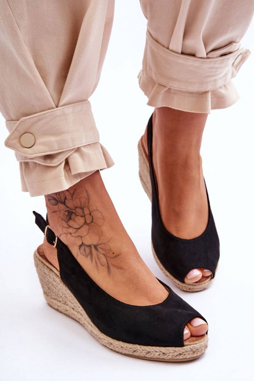 Sandali con plateau in pelle... Sandali con plateau in pelle...