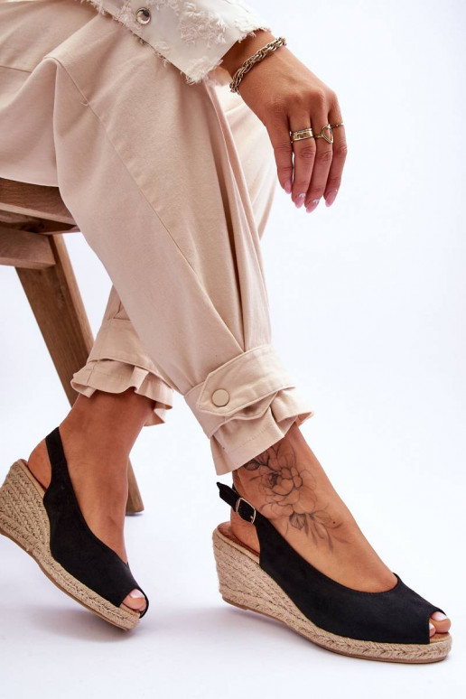 Sandali con plateau in pelle... Sandali con plateau in pelle...