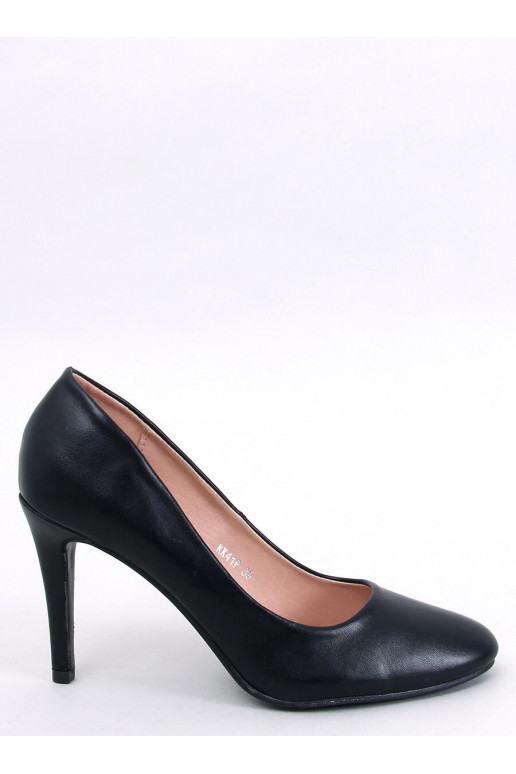 Scarpe classiche in colore nero LINDY...