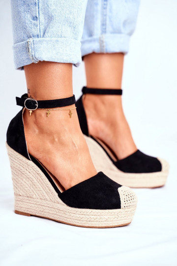 Sandali con plateau in colore nero Avocado 2