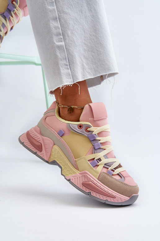 Scarpe Snekersy con suola massiccia...