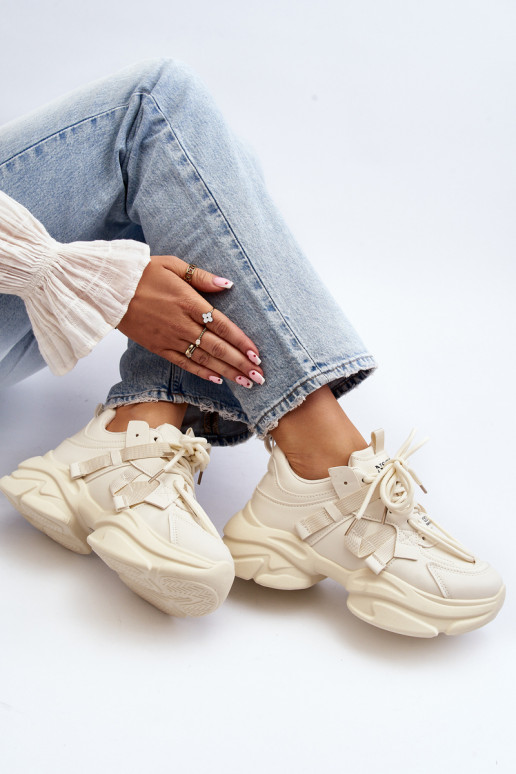 Scarpe modello sneakers con suola massiccia alla moda beige Windamella