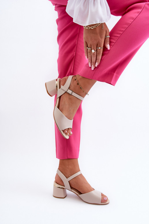 Sandali da donna con tacco basso di...