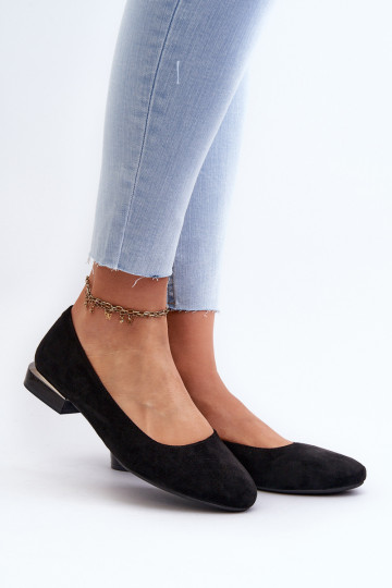 Scarpe con tacco basso da donna in camoscio di colore nero di Sergio Leone 2