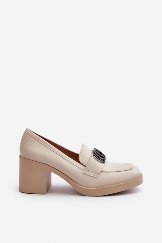 Scarpe con tacco con ornamenti beige Nedarea