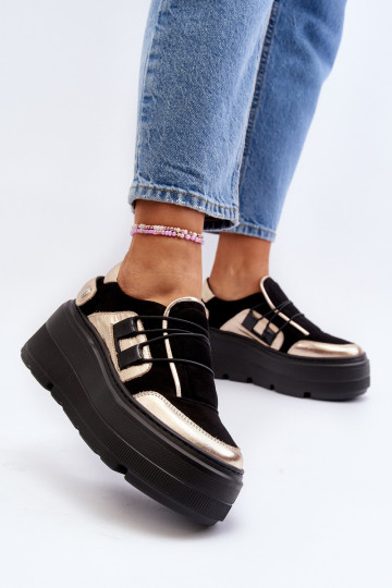 Scarpe modello sneakers con suola massiccia alla moda in colore nero Zazoo