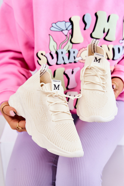 Scarpe modello sneakers in materiale... Scarpe modello sneakers in materiale...