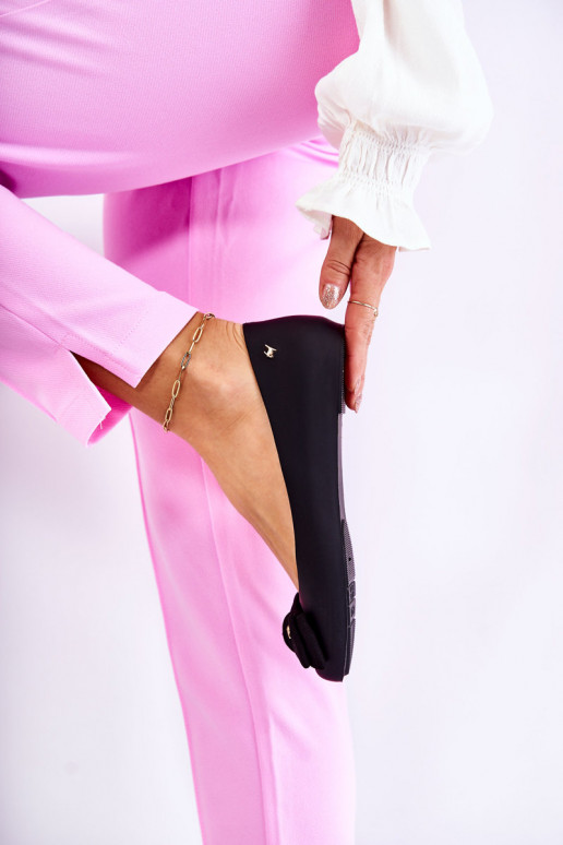 Ballerine in gomma con nastri in... Ballerine in gomma con nastri in...