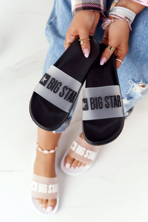 Ciabatte da donna in colore nero Ciabatte da donna in colore nero