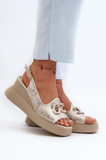 Sandali con plateau da donna con ornamenti in colore oro Janesca 2