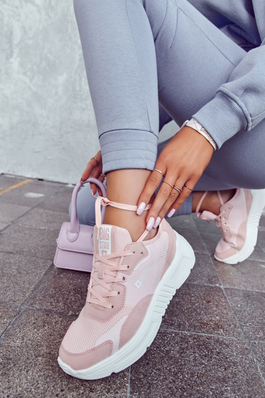 Scarpe da ginnastica alla moda...