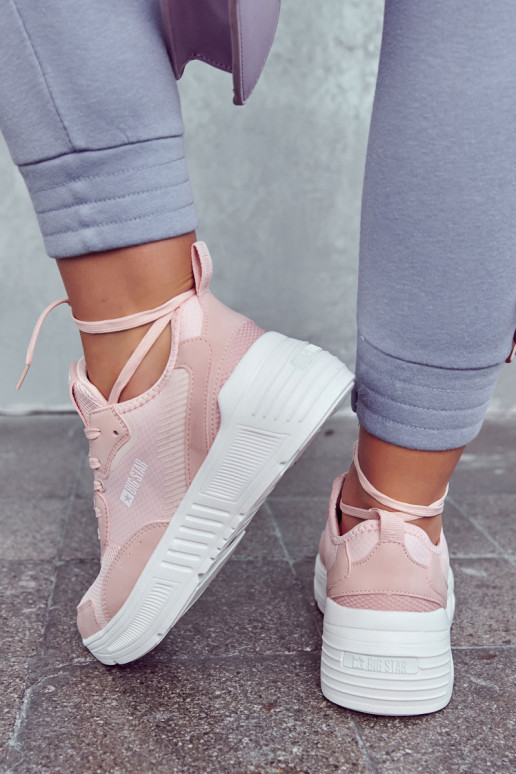 Scarpe da ginnastica alla moda...