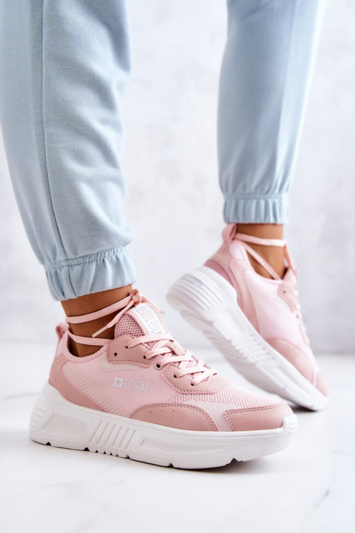 Scarpe da ginnastica alla moda...