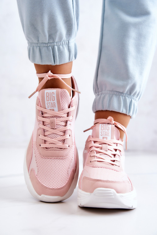 Scarpe da ginnastica alla moda...