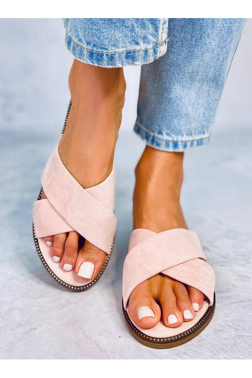 Le pantofole sono rosa Le pantofole sono rosa