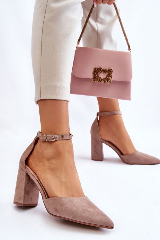 Scarpe col tacco in pelle scamosciata beige Lexie