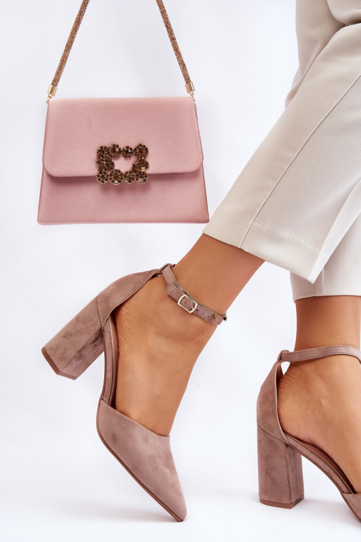 Scarpe col tacco in pelle scamosciata beige Lexie