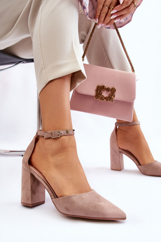 Scarpe col tacco in pelle scamosciata beige Lexie
