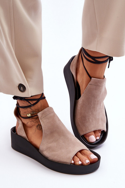 Sandali con plateau in camoscio beige Zazoo
