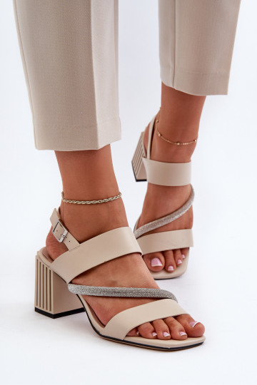 Sandali eleganti con tacco in colore beige D&A MR38-549 2