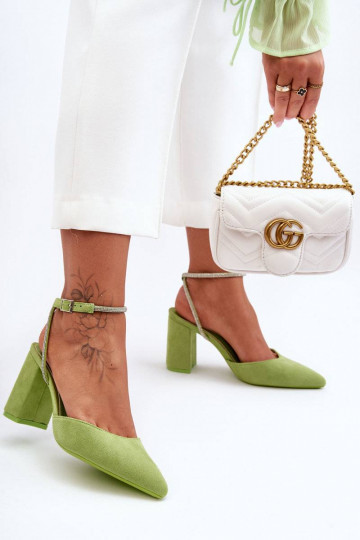 Scarpe col tacco in...