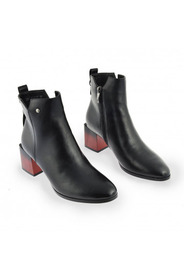 Stivali con tacco spesso,...