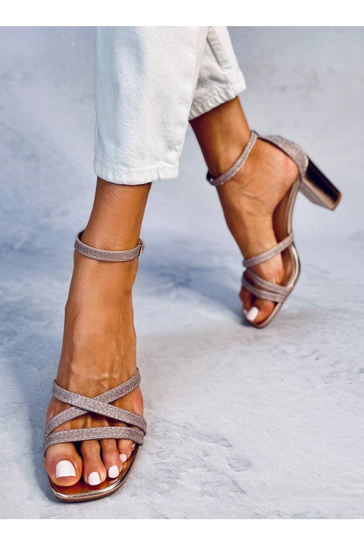 Sandali eleganti con tacco alto ELIZABETH CHAMPAGNE