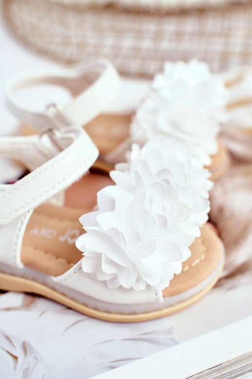 Sandali per bambini con fiori in bianco