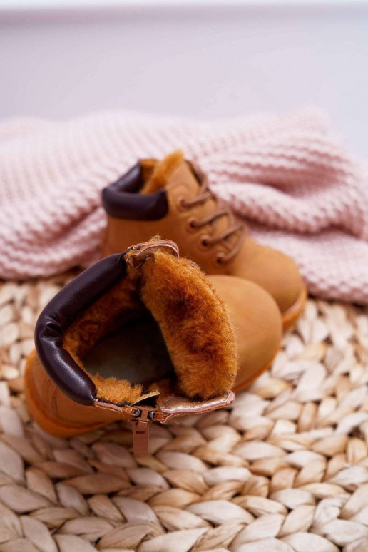 Caldi stivali marroni per bambini