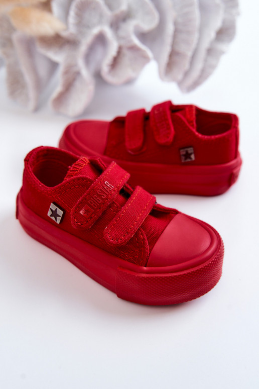 Sneakers da bambino con suola piatta...