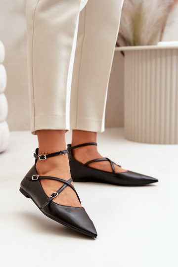 Ballerine Femminile Z Noskami con nasi appuntiti I Przeplatającymi Się Paskami colore nero Violra 2