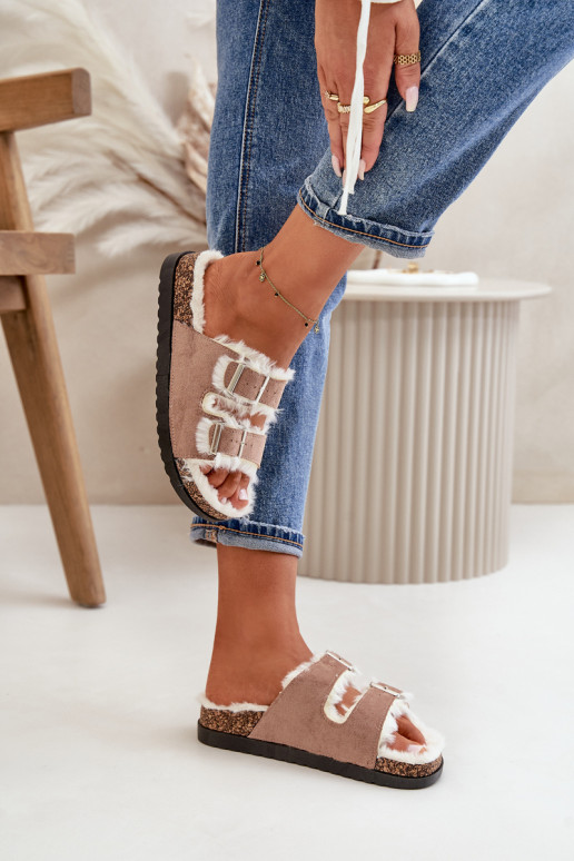 Femminile Pantofole Pantofole con fibbie e una pelliccia beige Ezilena