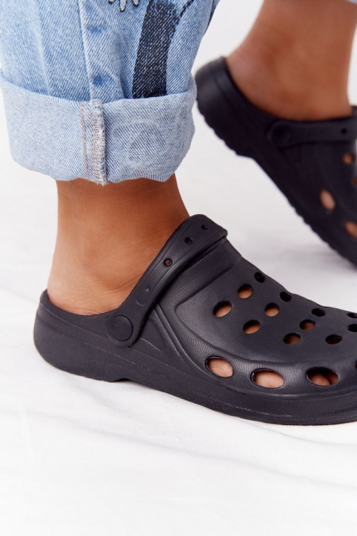 Pantofole in EVA colore nero Pantofole in EVA colore nero