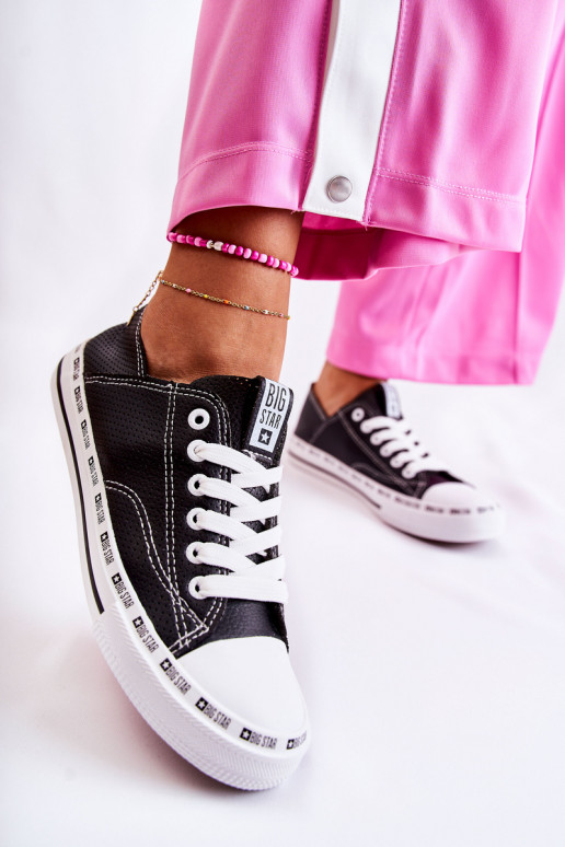 Scarpe da donna Big Star con elementi traforati in colore nero FF274023 Scarpe da donna Big Star con elementi traforati in colore nero FF274023