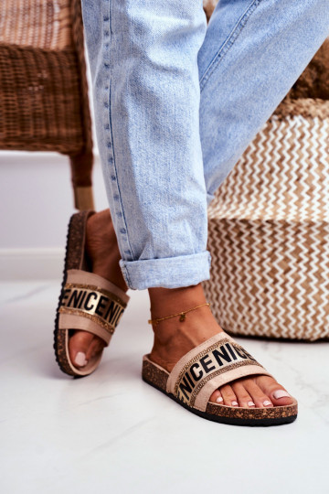 Pantofole con occhielli scintillanti colore beige Be Nice 2