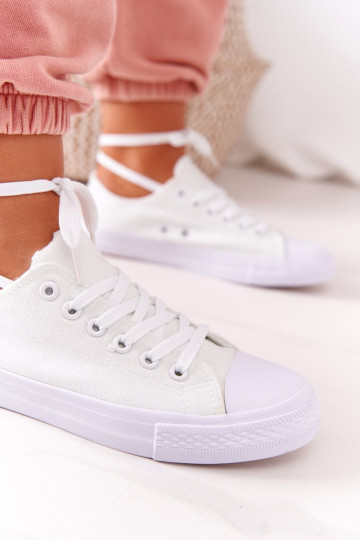 Scarpe casual modello classico in colore bianco