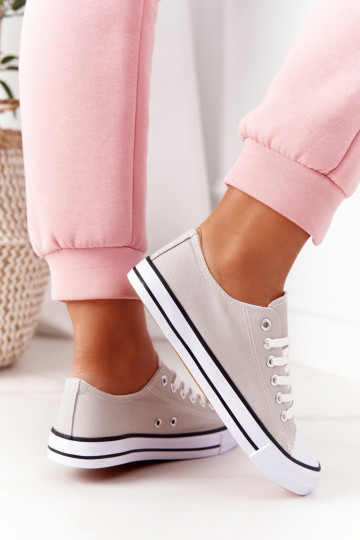 Scarpe casual del modello classico in colore grigio 2