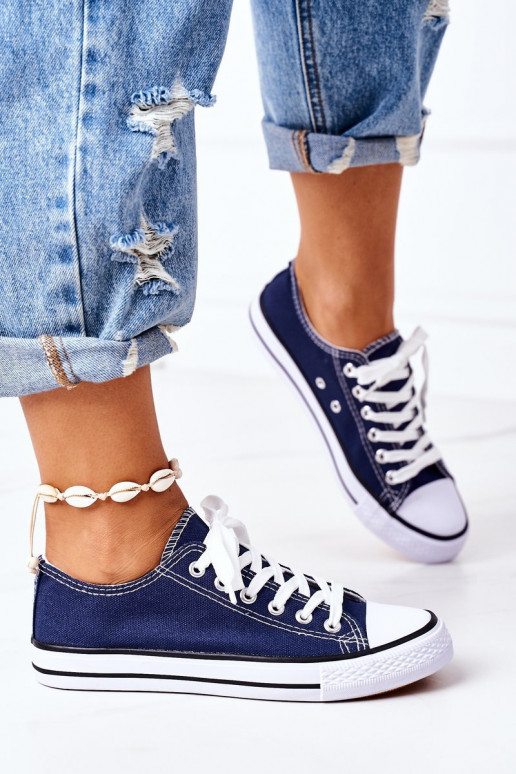 Scarpe casual del modello classico in colore blu scuro Scarpe casual del modello classico in colore blu scuro