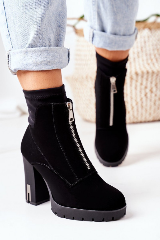 Stivali riscaldati con tacco in Wonder Woman nero Stivali riscaldati con tacco in Wonder Woman nero