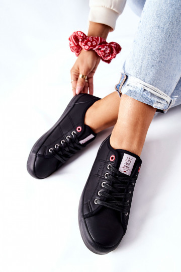 Scarpe da donna Cross Jeans II2R4003C nere 2