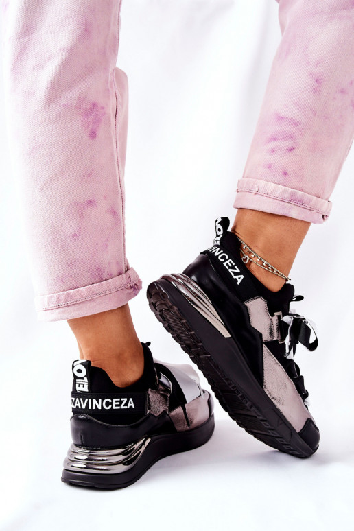 Scarpe stile sportivo Scarpe modello sneakers Colore nero e argento Dexla Scarpe stile sportivo Scarpe modello sneakers Colore nero e argento Dexla