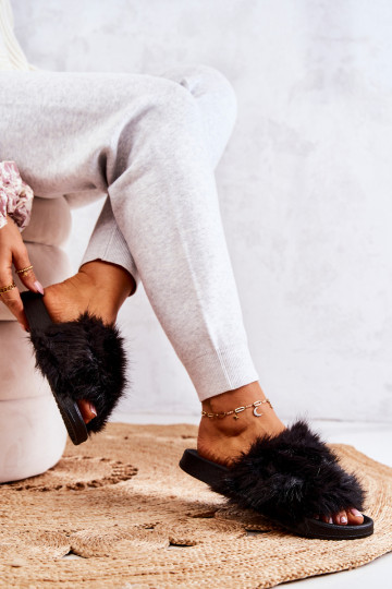 Pantofole con pelliccia in colore nero Pollie 2